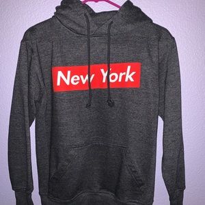 Small grey New York hoodie